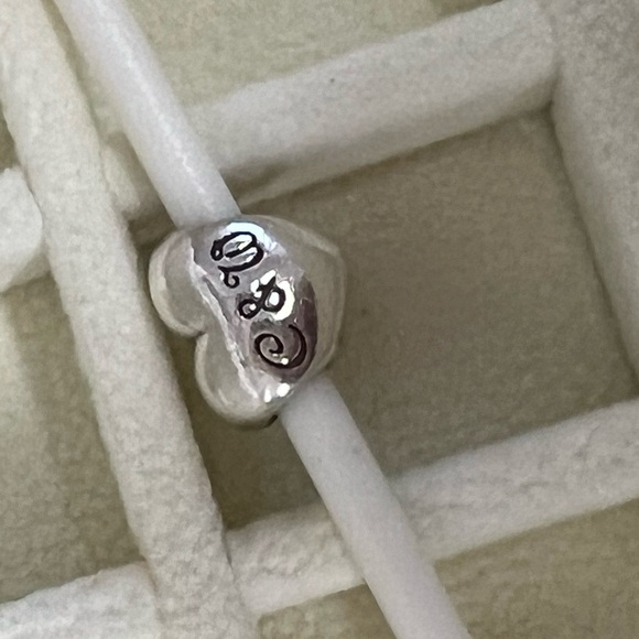 Pandora Royal Wedding Charm - Picture 3 of 3